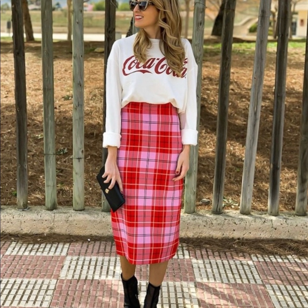 Zara pink & red midi skirt